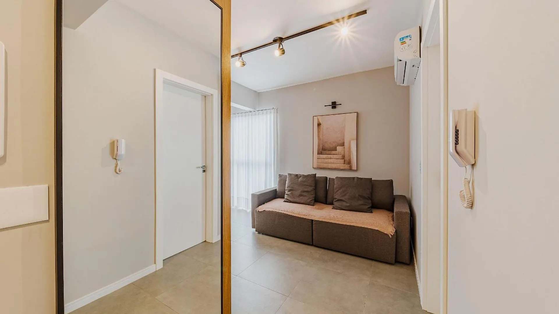 Oferta Especial: Studio Com Check-In 24H | Mor401 Joinville 0*,